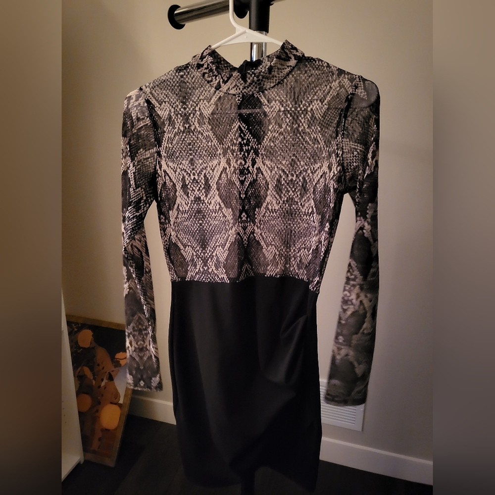 Snakeprint Bodycon Dress